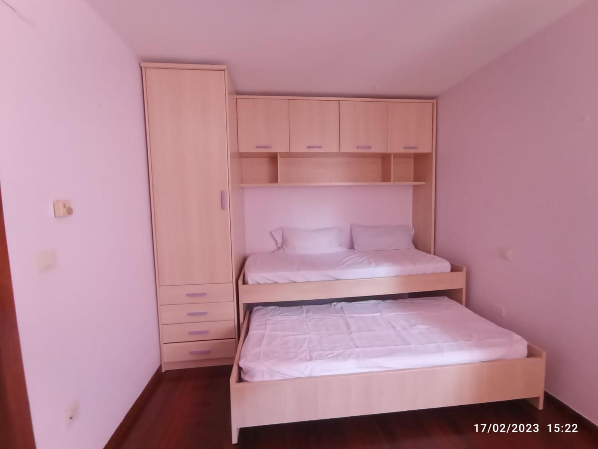 Piscina Comunitaria Y Parking En Mogro Apartment Luaran gambar