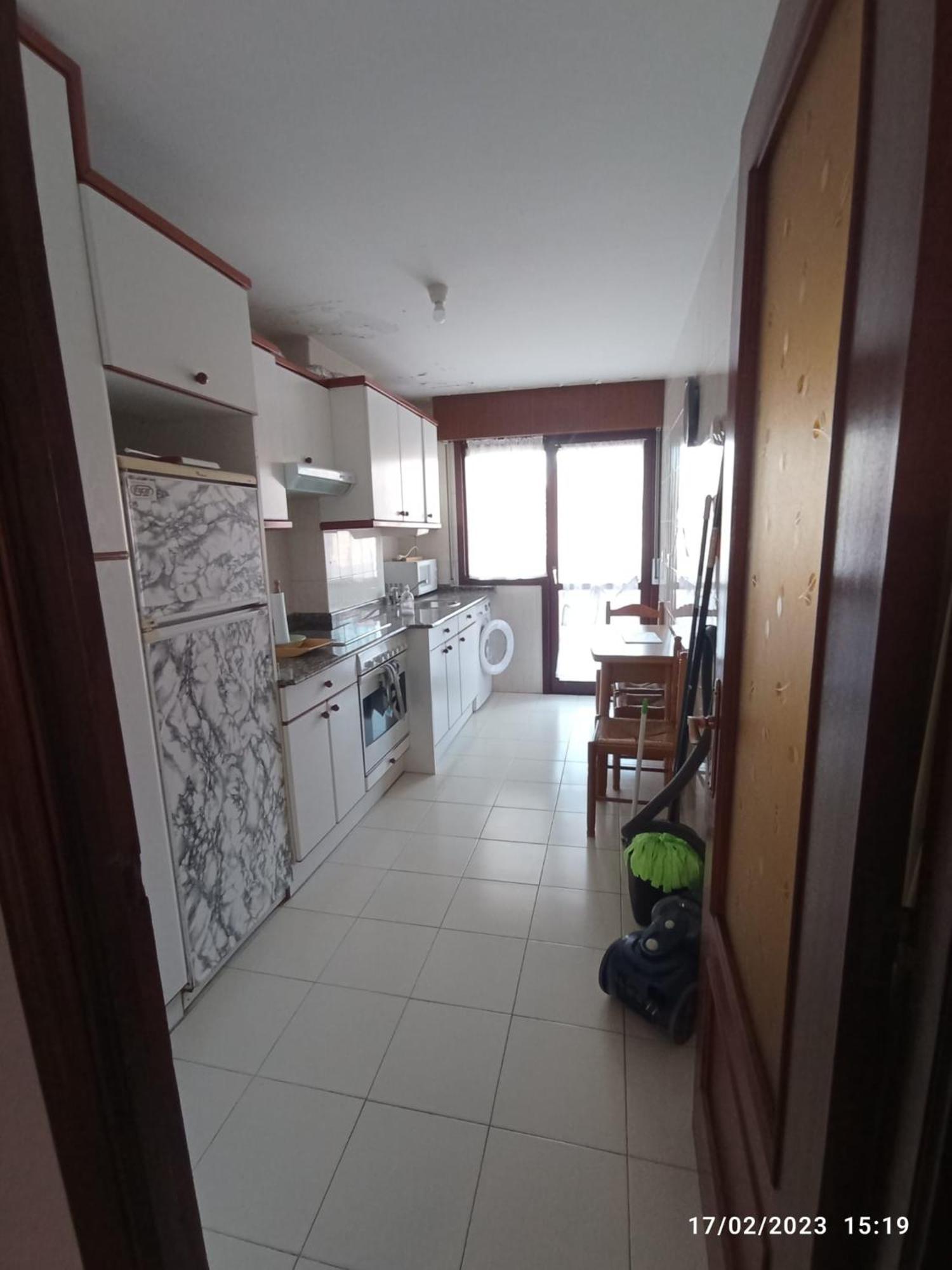 Piscina Comunitaria Y Parking En Mogro Apartment Luaran gambar