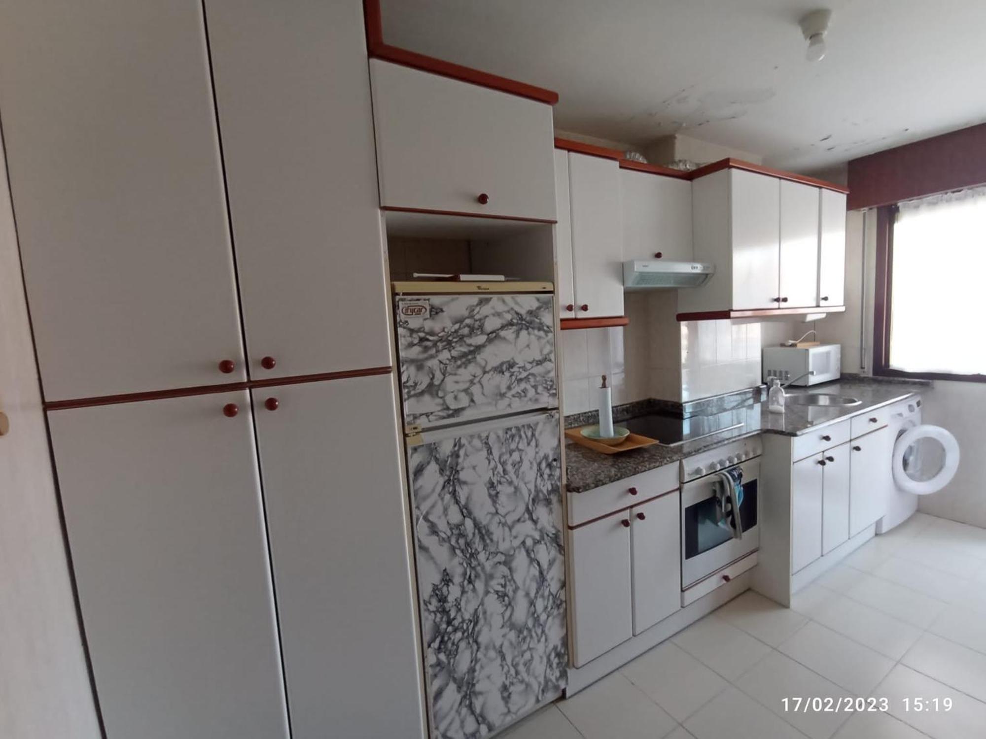 Piscina Comunitaria Y Parking En Mogro Apartment Luaran gambar