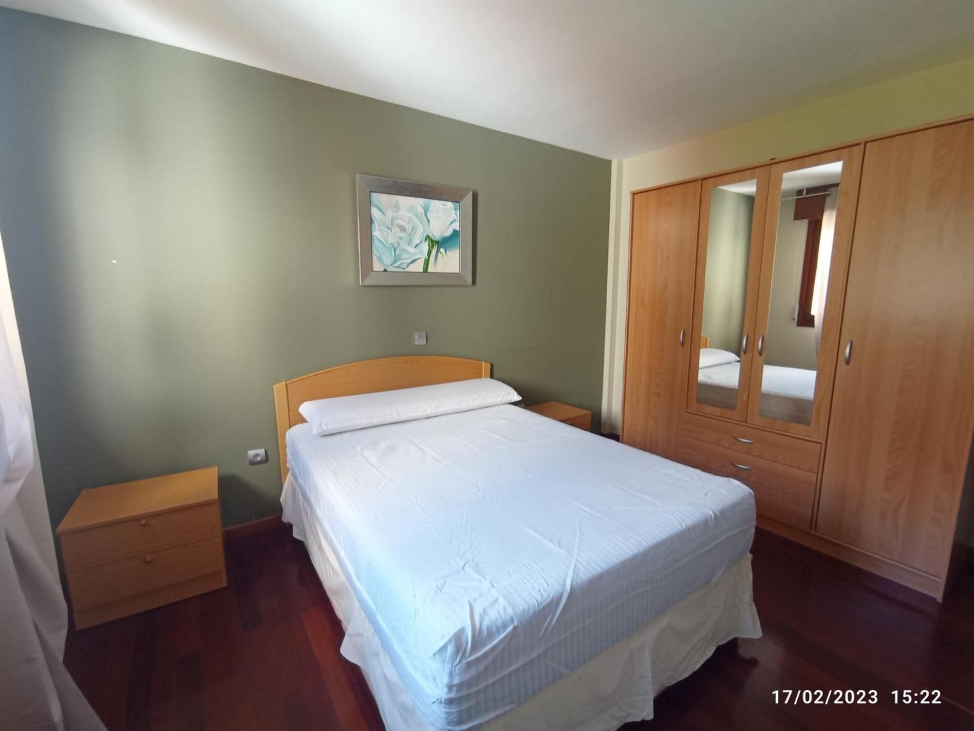 Piscina Comunitaria Y Parking En Mogro Apartment Luaran gambar
